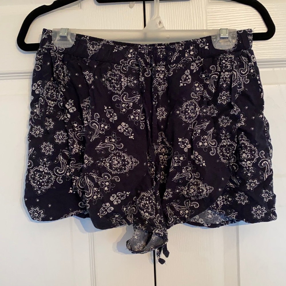 Pattern shorts, L, Hollister